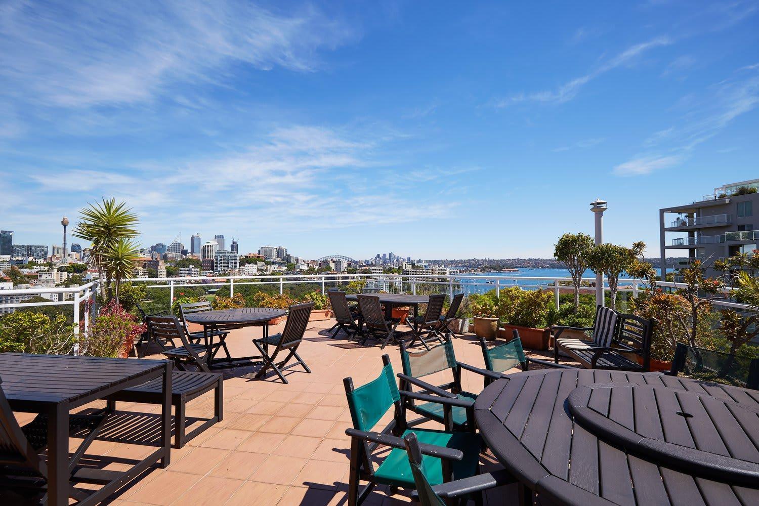 Apartment Elegant With Rooftop Harbour Views